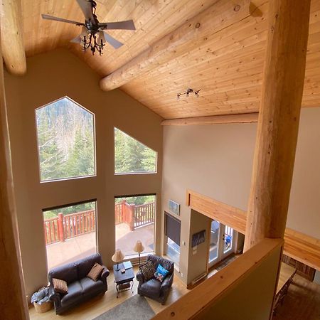 Morrisey Chalet At Sun Peaks Esterno foto