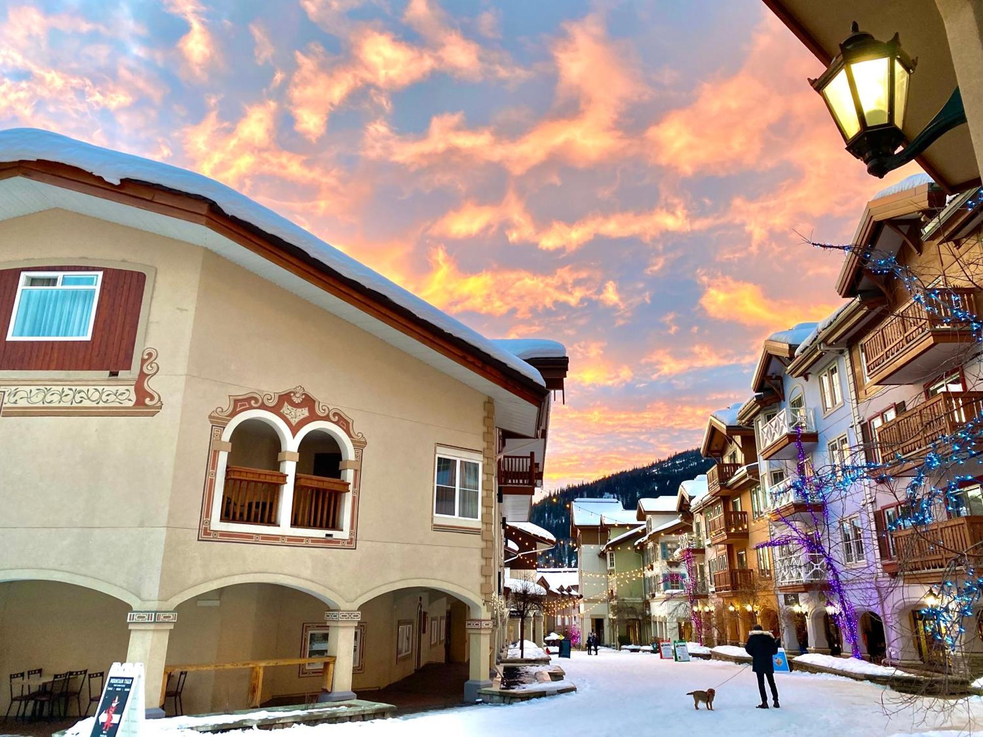 Morrisey Chalet At Sun Peaks Esterno foto